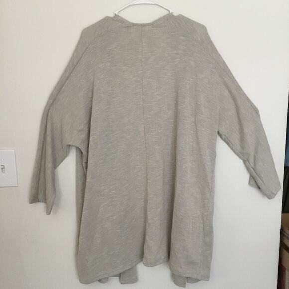 NWT DONNI. OSFA plus ribbed sweater coat cardigan One size. - Picture 4 of 6